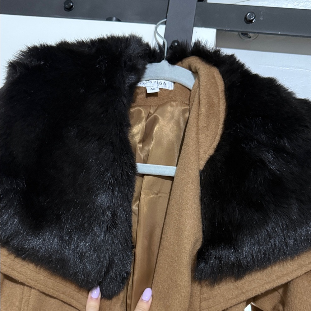 Via Spiga Camel Trench Coat with Black Faux Fur Collar